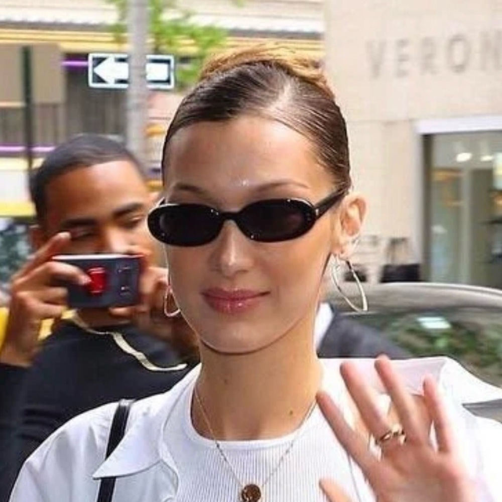 Le Specs Outta Love Oval Sunglasses in Black Smoke Mono